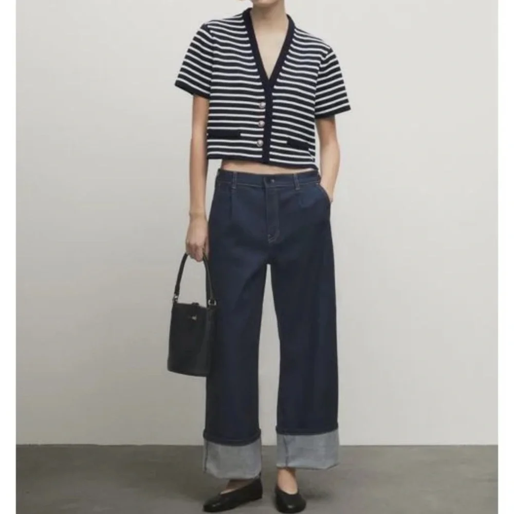 Massimo Dutti Navy Blue and Cream Striped Knit Cardigan! - Picture 6 of 7